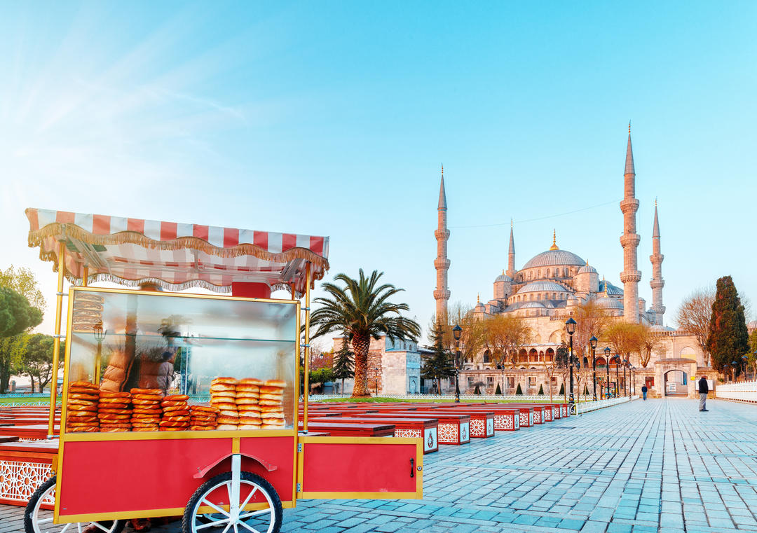 Традиційний турецький візок швидкого харчування