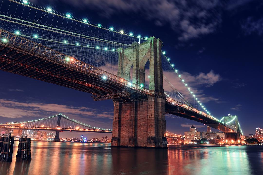 Вид на мости Нью-Йорка