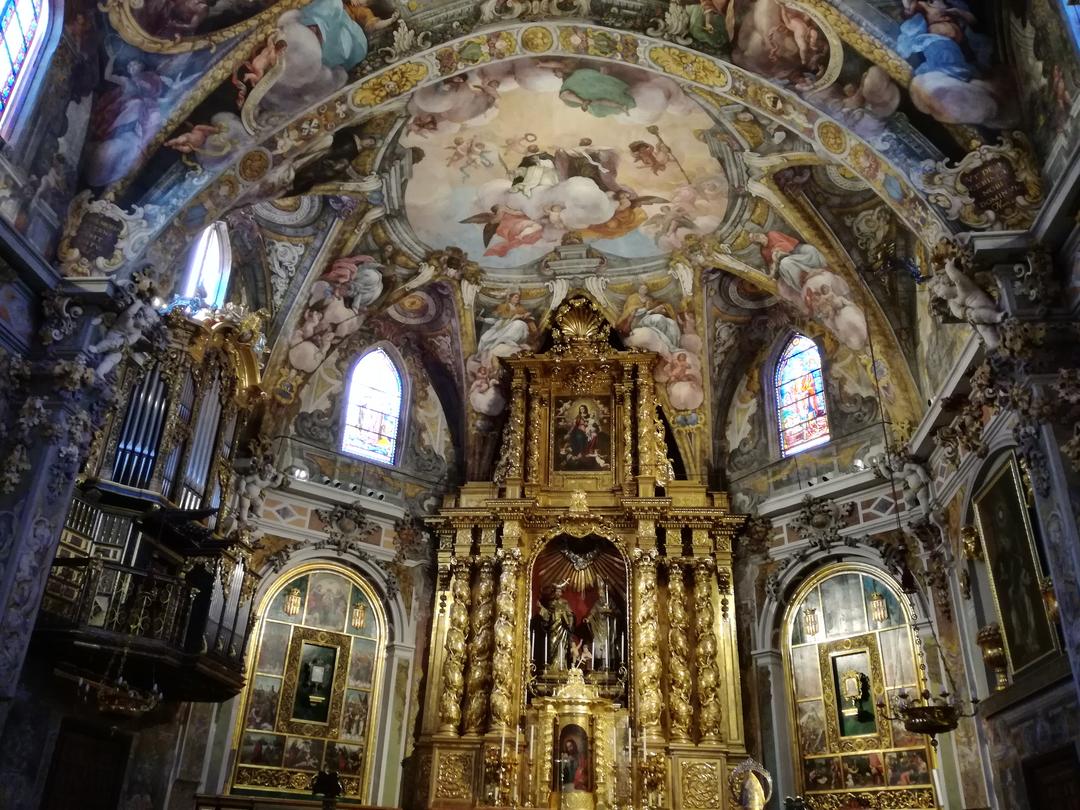 Що подивитись у Валенсії — місті старовин, Святого Граалю та паельї