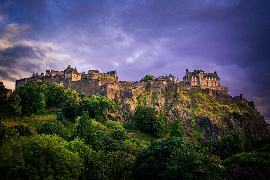 Шотландська фортеця на скелі