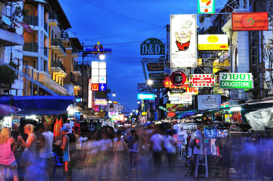 Нічний вид на гавань для піших туристів Khao San Road