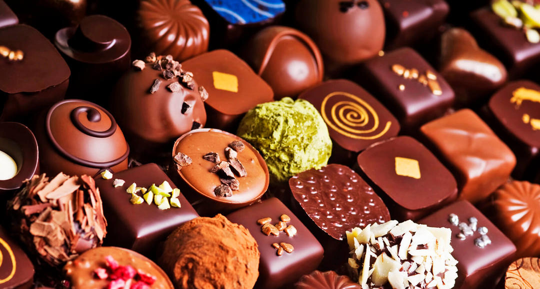 Асорті шоколадних цукерок