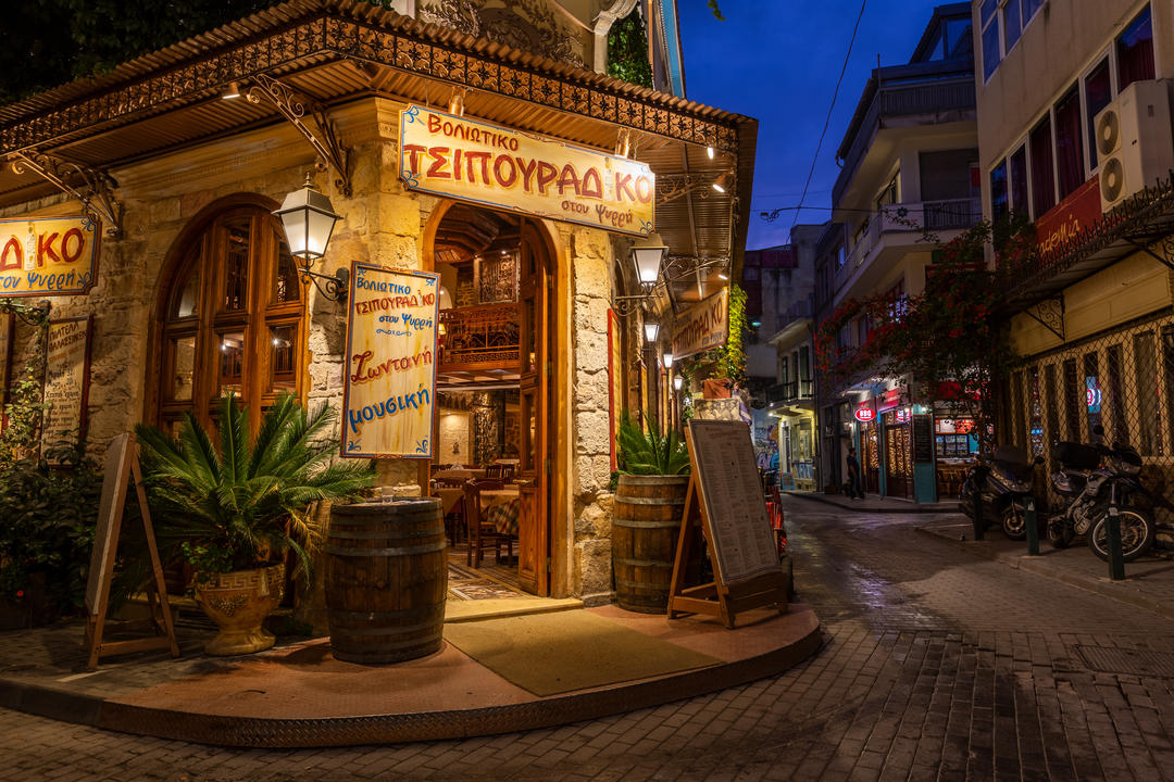 Ресторани в районі Псірі в центрі Афін