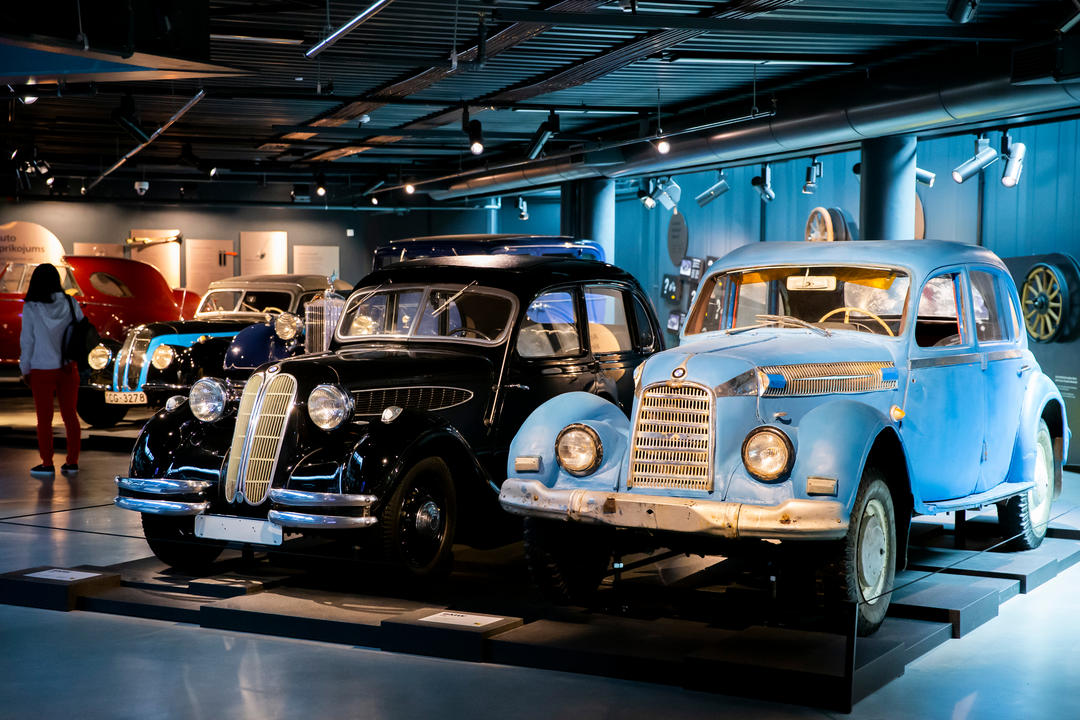 Колекція ретро автомобілів у Ризькому мотор-музеї