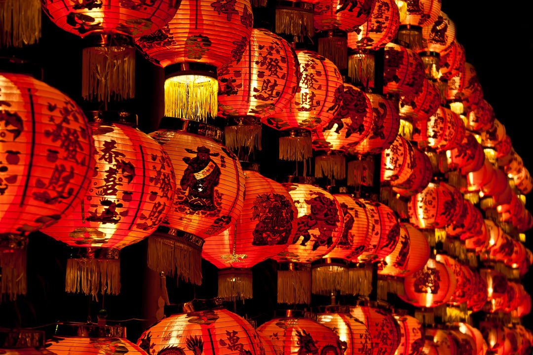 Китайська червона лампа