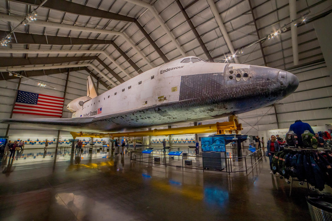 Space Shuttle Endeavour на виставці