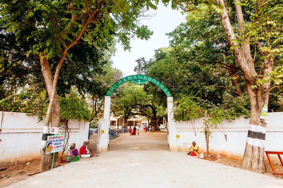 Вхідні ворота до храму