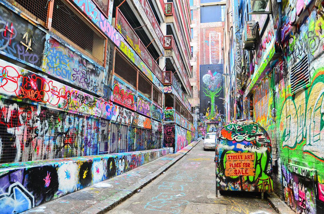Барвисті графіті на вулиці Hosier Lane у Мельбурні.