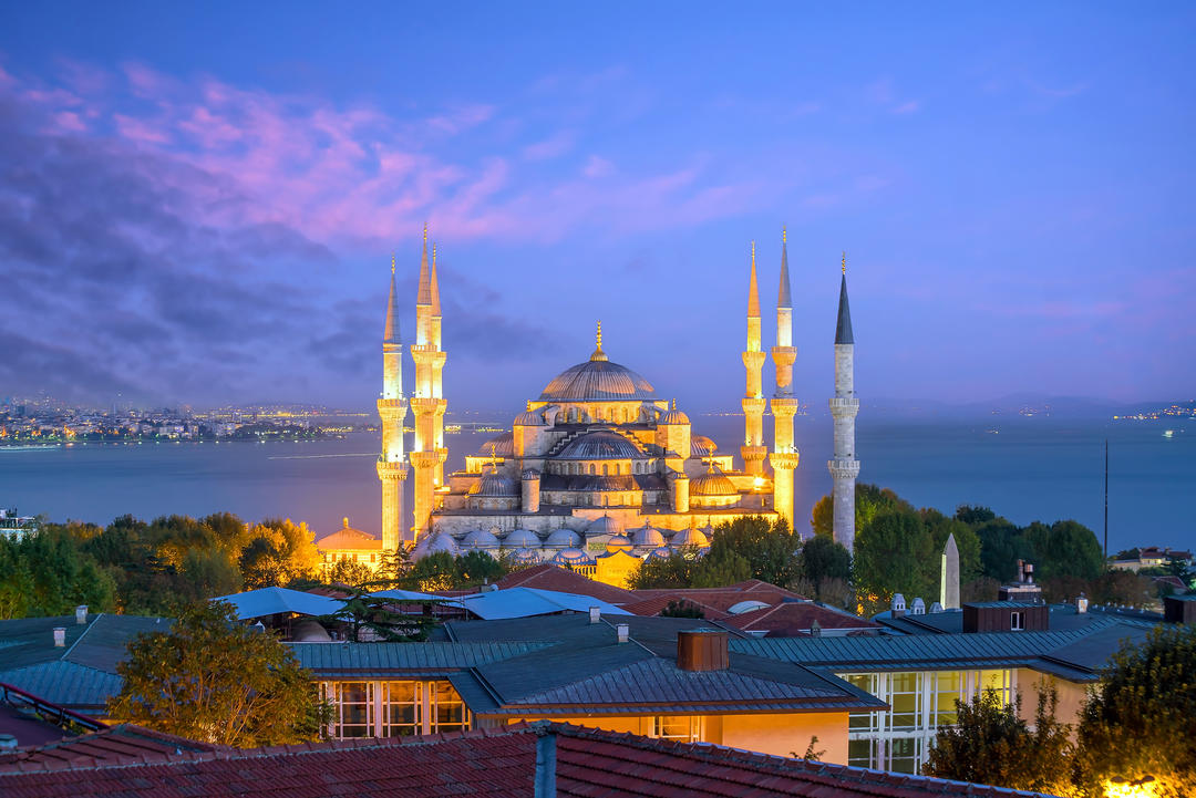 Мечеть Султанахмет у синій годині