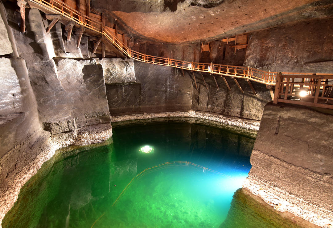 Підземне озеро в камері Еразма Барача об'єкт всесвітньої спадщини ЮНЕСКО