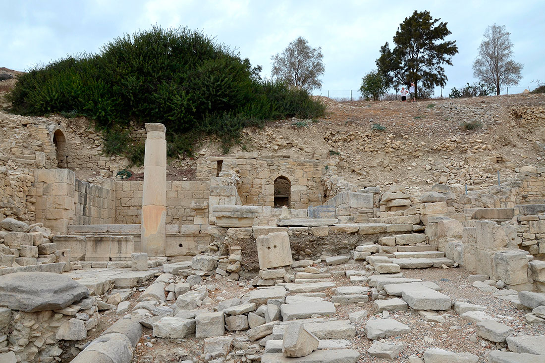 Руїни стародавнього міста Аматус
