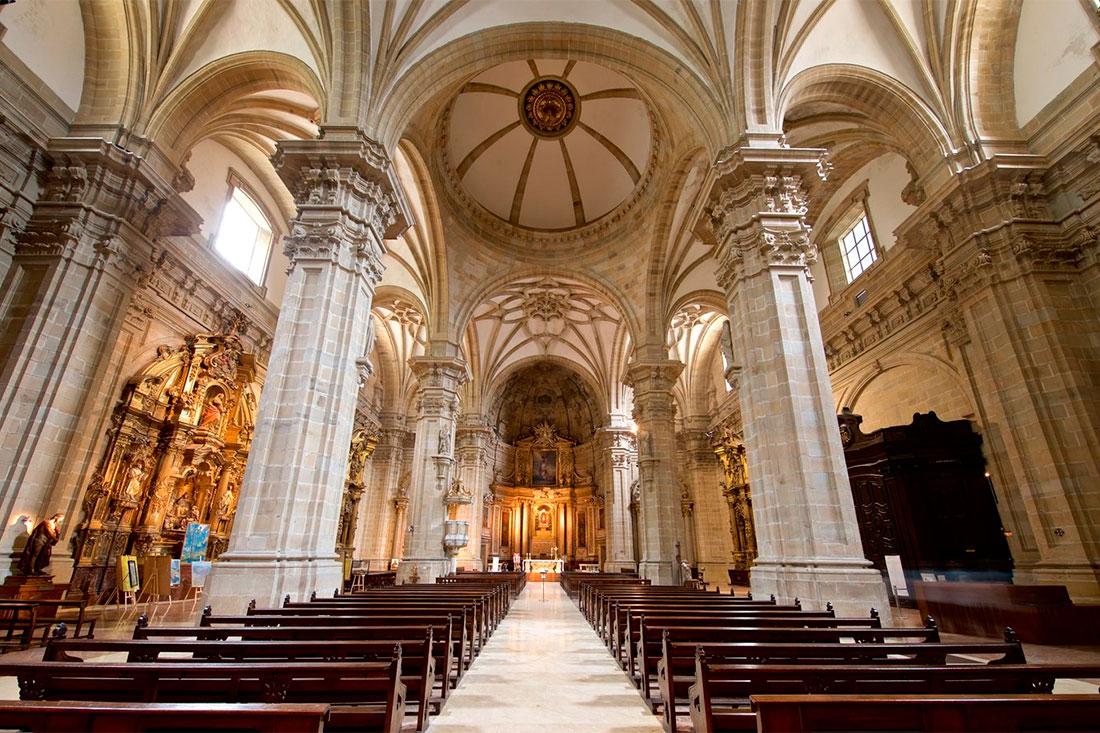 Базиліка Санта Марія дель Коро