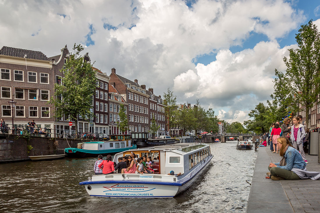 Круїзи каналами Амстердама