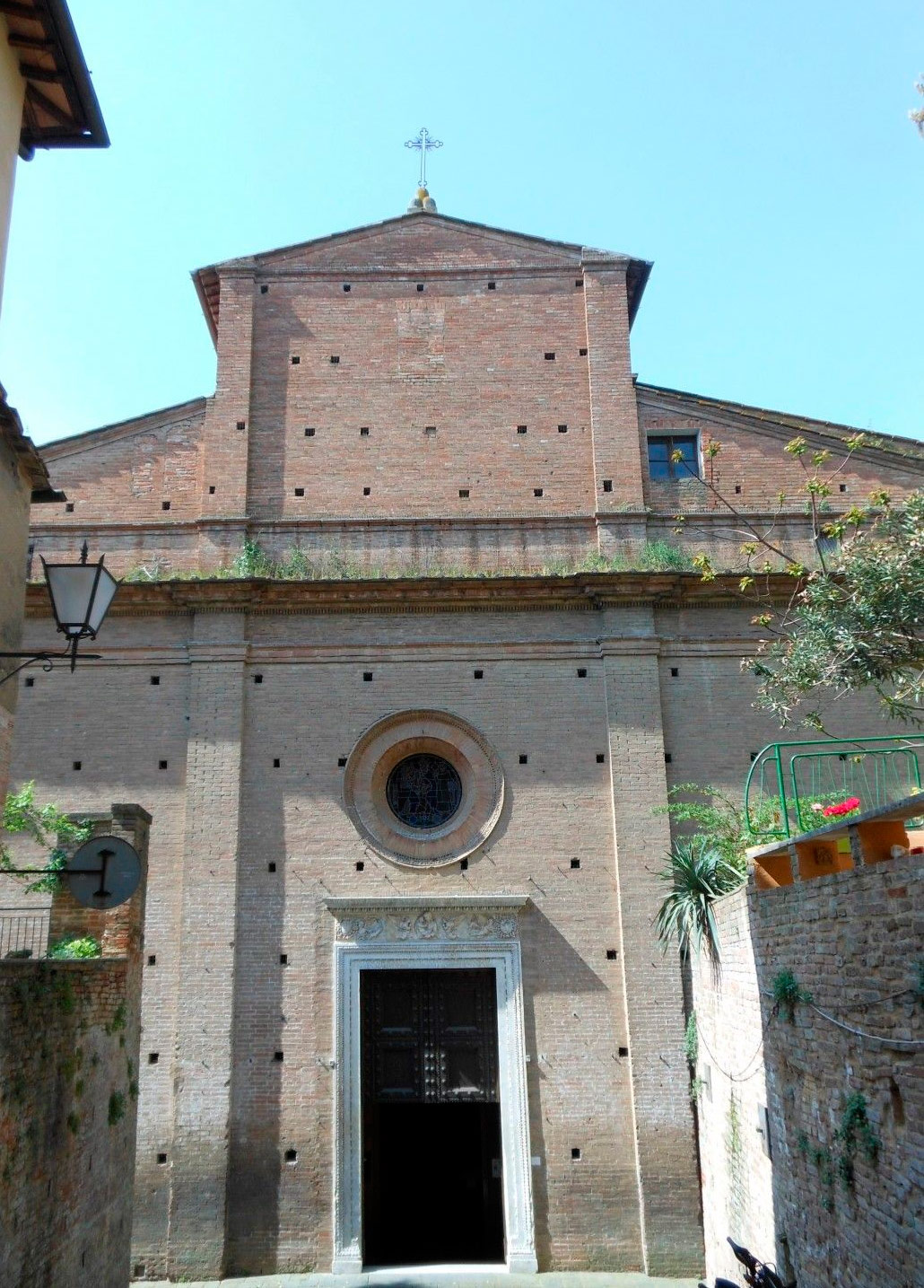 Церква Пресвятої Марії у Portico a Fontegiusta