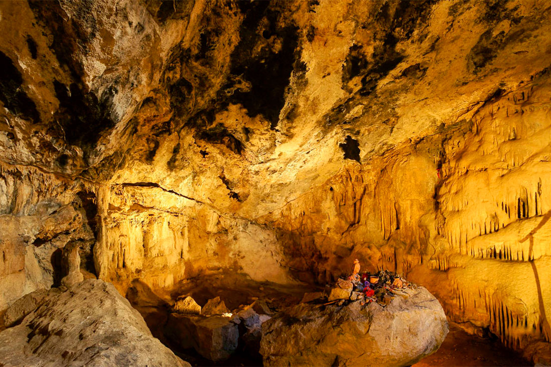 Печера Кова-де-Куллерам
