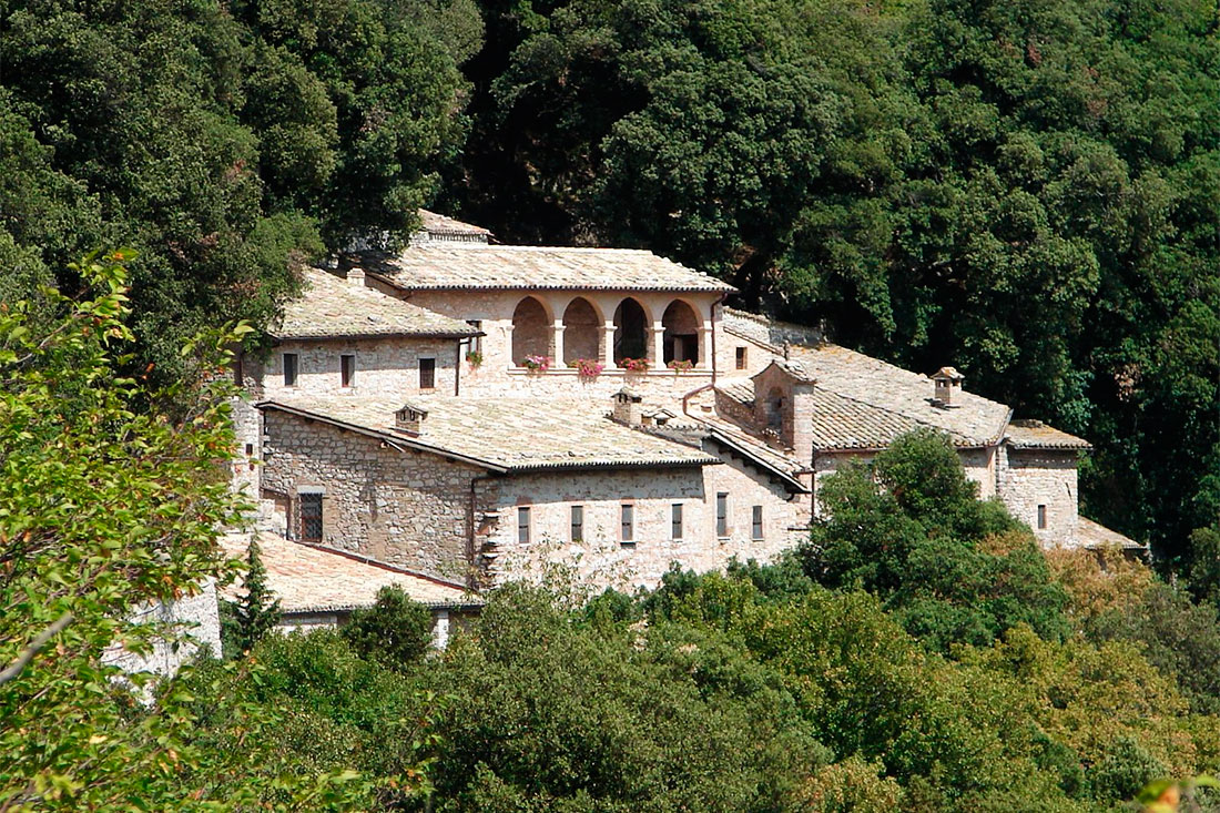 Монастир Еремо делле Карчері