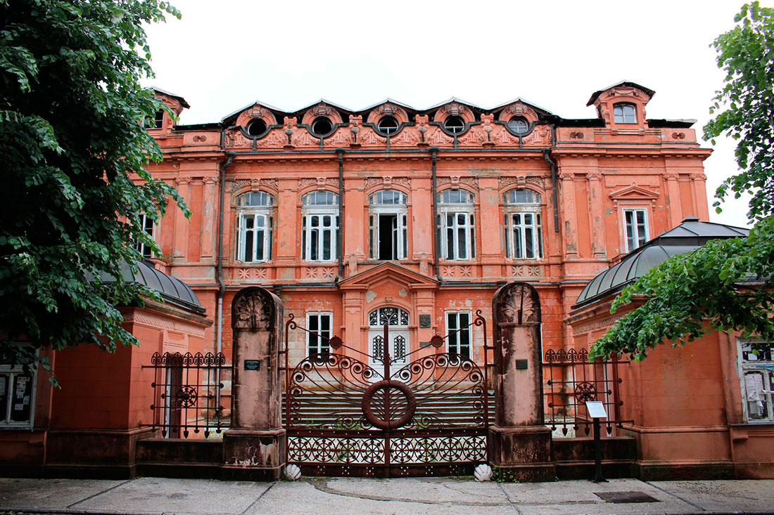 Колишнє Російське посольство