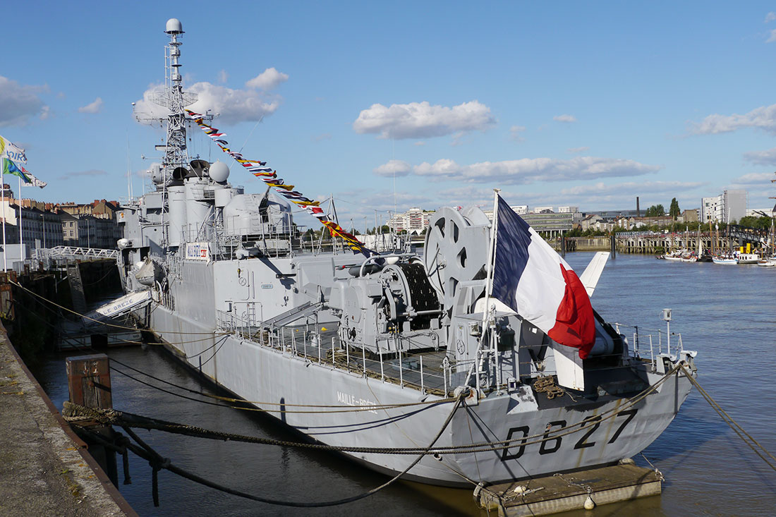 Французький есмінець «Майє-Брезе»