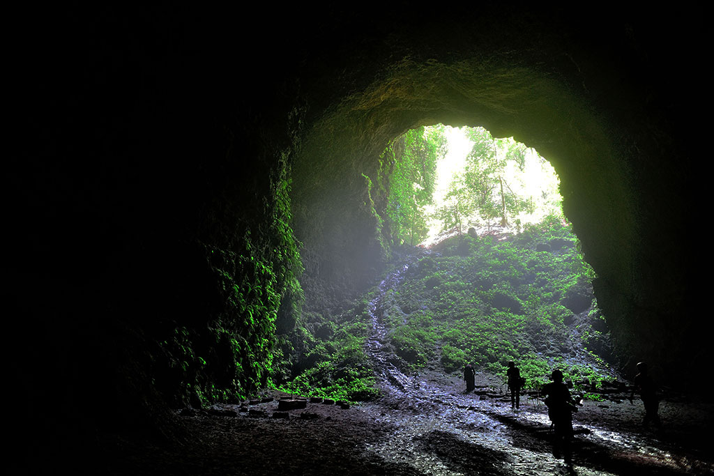 Печера Гоа Джомбланг