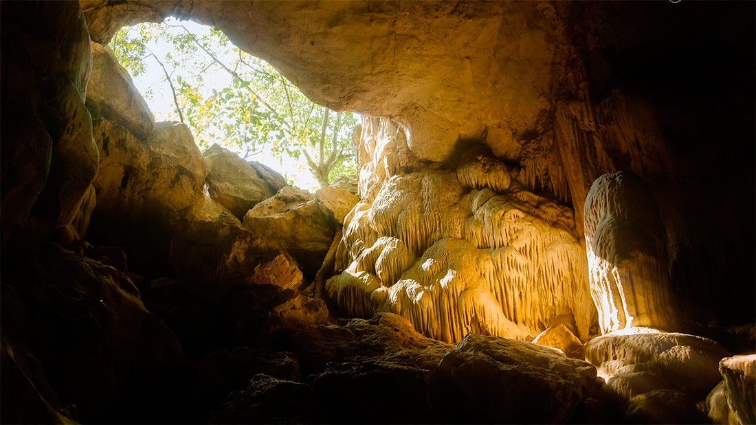 Таємнича печера Ханг-Дої