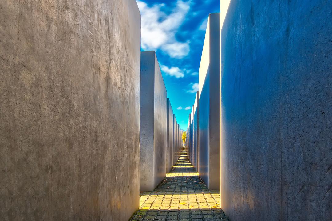 Історія пам'ятника жертвам Голокосту у Берліні