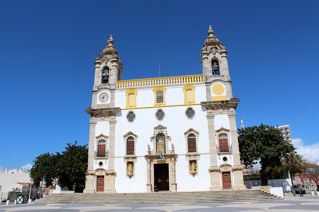Церква Кармо