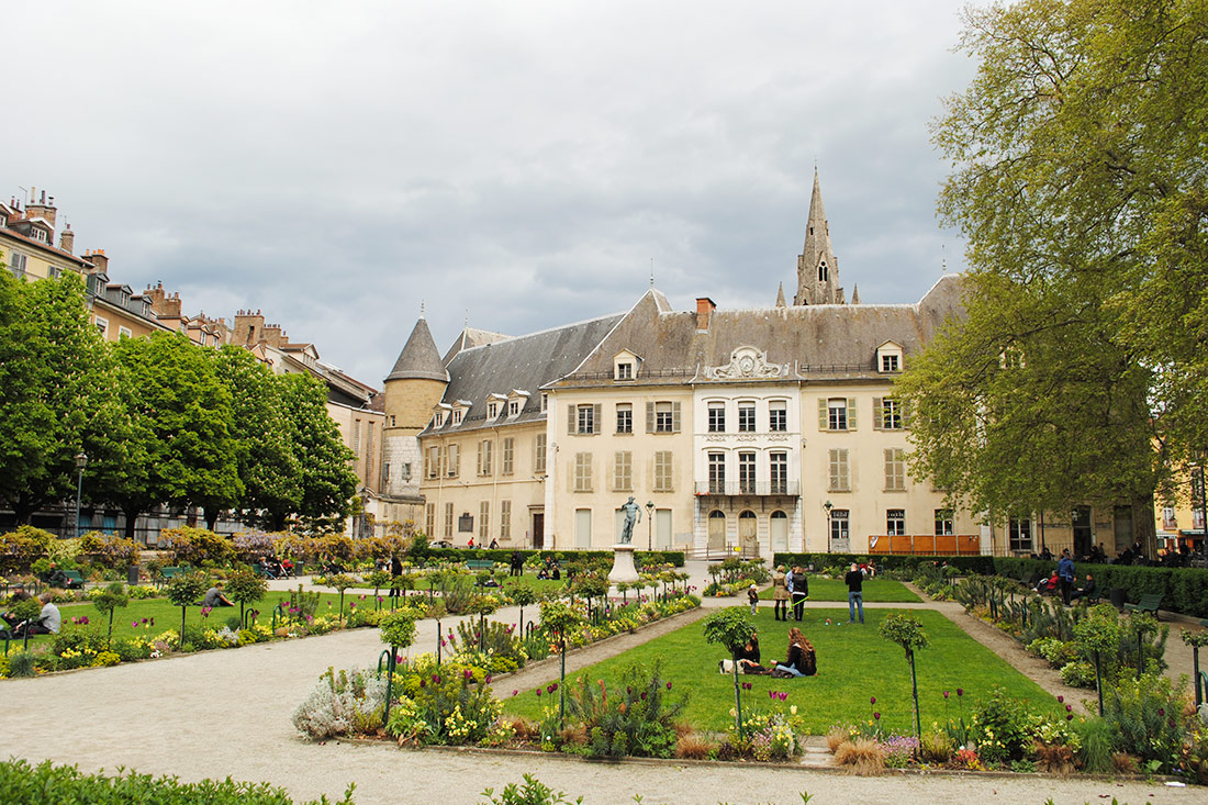 Міський сад Жарден-де-Віль