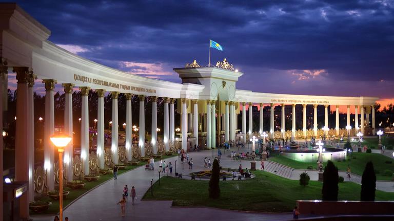 Путівник по Казахстану: що подивитись, корисні поради