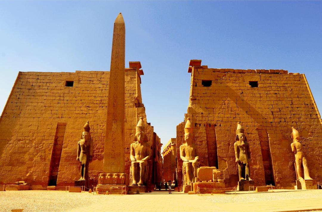 Історія Луксорського храму