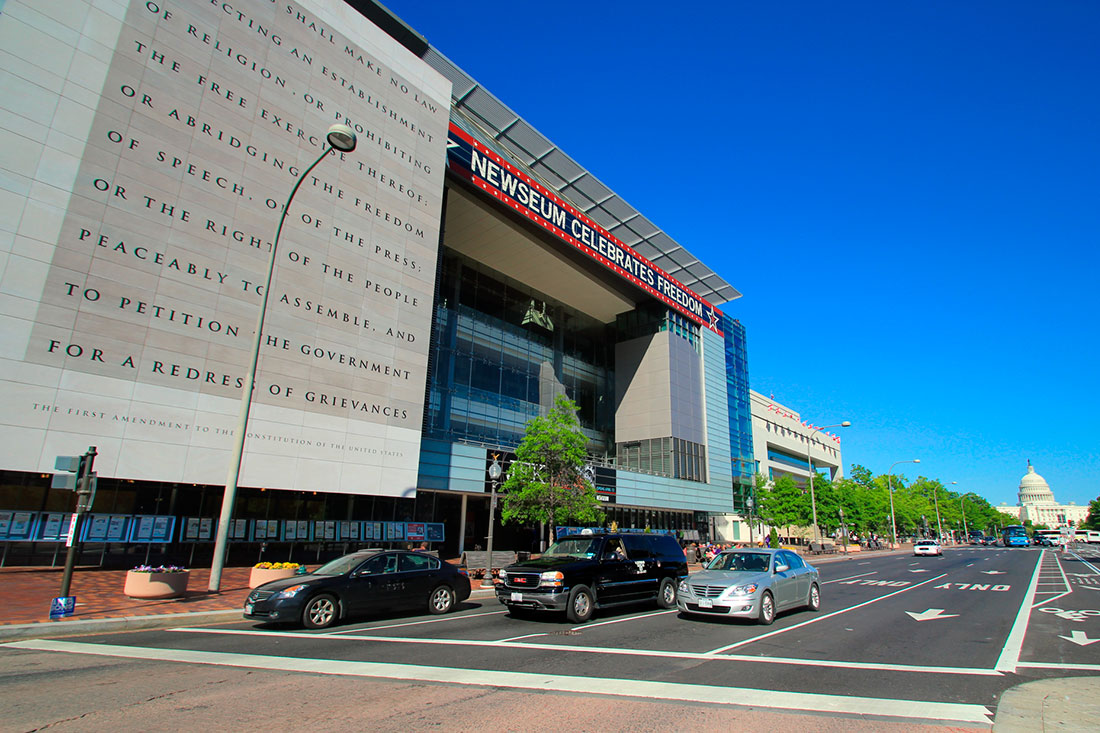 Музей журналістики та новин «Newseum»