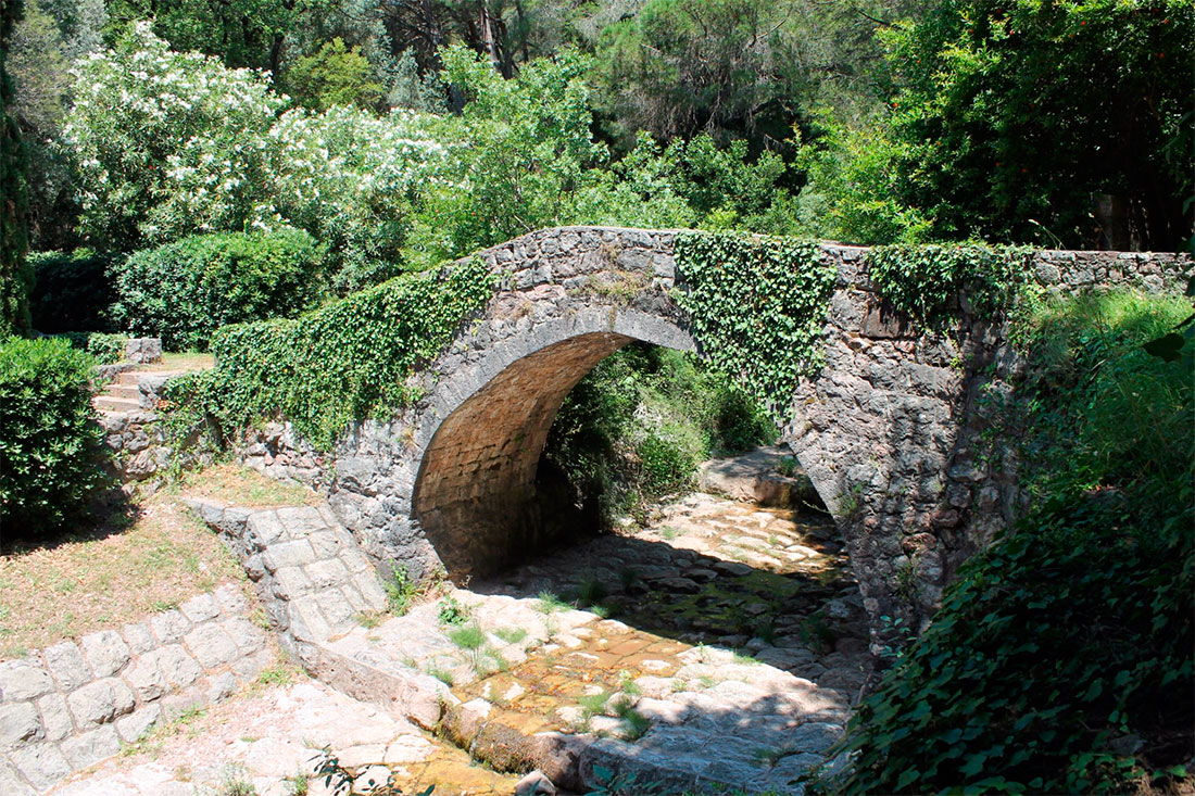 Кам'яний міст
