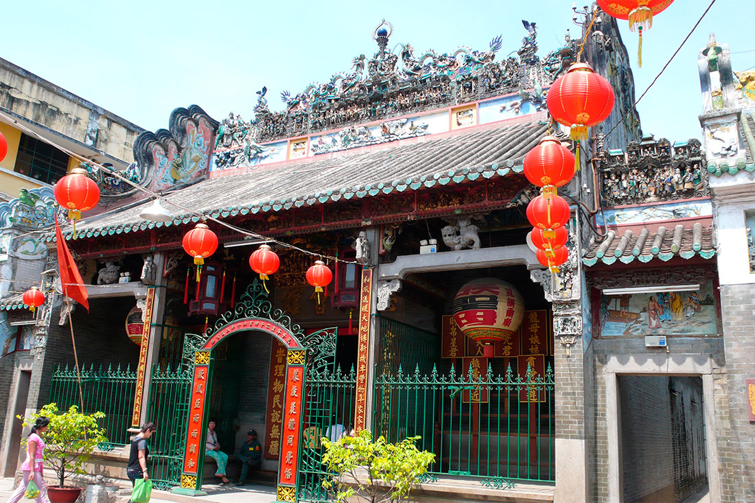 Храм Тхьєн Хау у Китайському кварталі