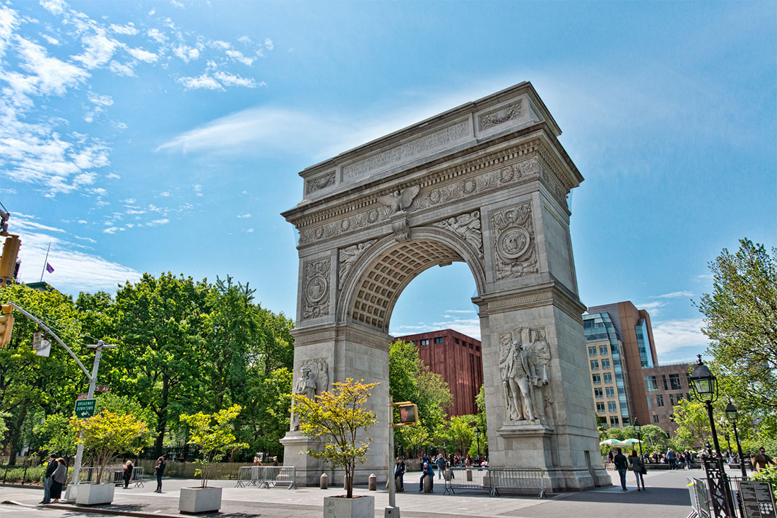 Тріумфальна арка у Вашингтон-Сквер