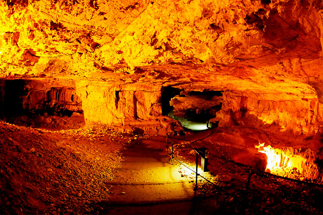Печера Седекії